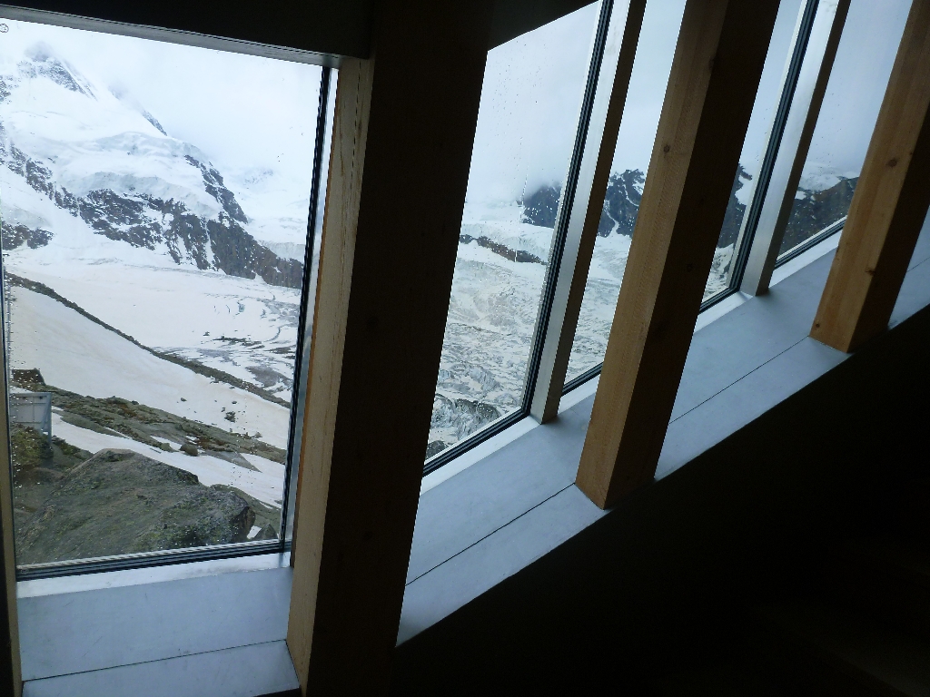32 Zustieg Monte Rosa Hütte