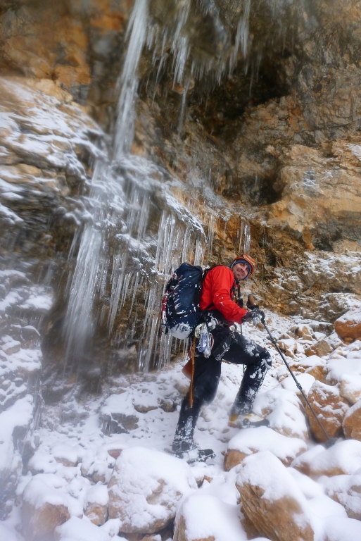 14 Spodnji Ledinski slap WI5 Slowenien