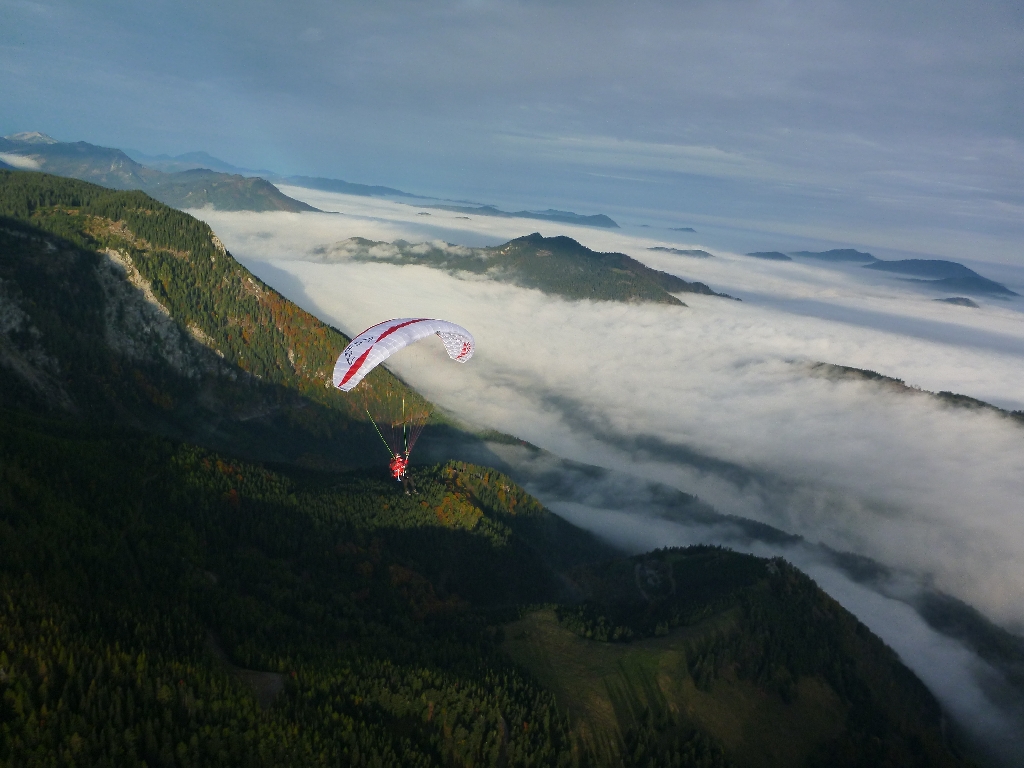 25 49. Schneebergflug